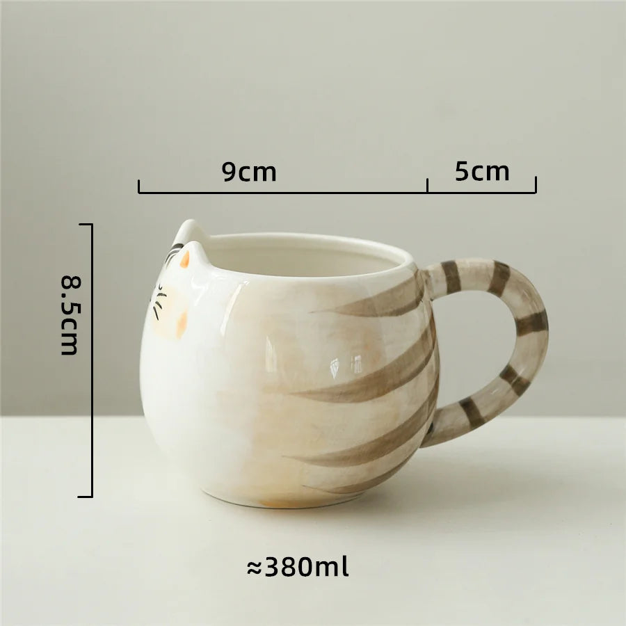 Ceramic mug with measurements on a light background